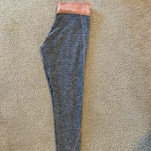 PINK ultimate leggings